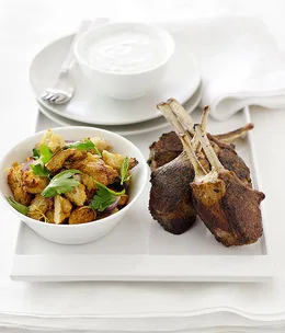 Baharat lamb with warm bread and herb salad