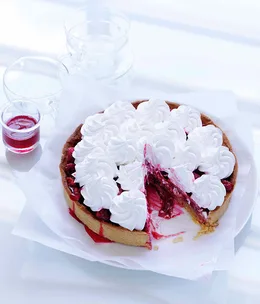 Rhubarb and raspberry meringue tart