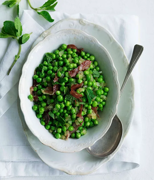 Sautéed Fresh Peas with Mint and Jamón Recipe