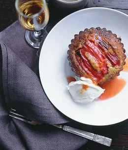 Rhubarb, pistachio and orange cakes