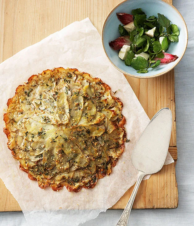 Potato and Jerusalem artichoke gallette