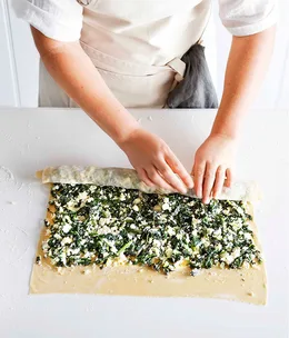 Chicory, spinach and ricotta filling