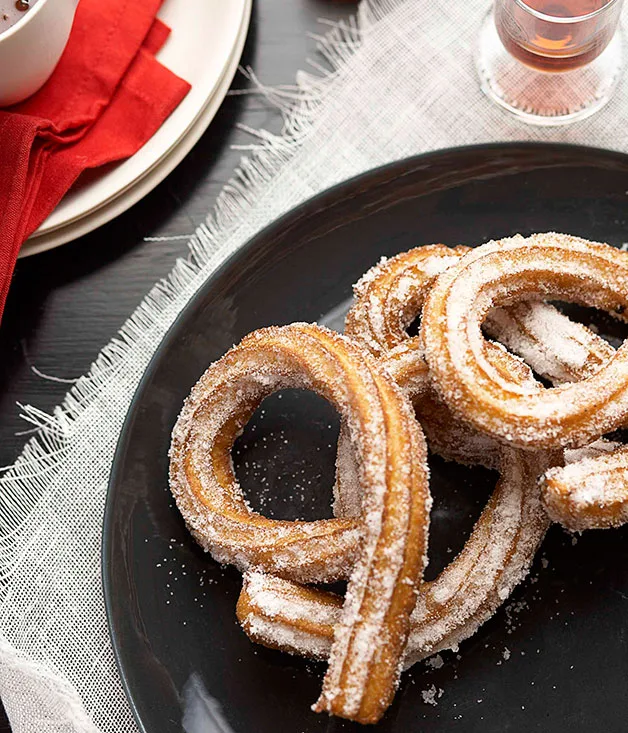 Churros with hot chocolate