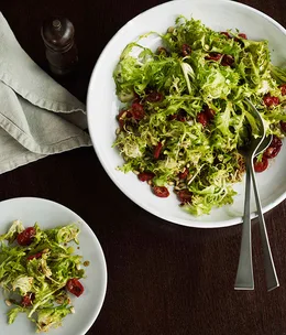 Baby endive, semi-dried tomato, pine nut and vincotto salad