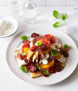 Pepperoni pizza salad