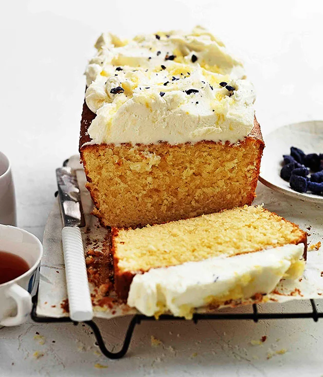 Lemon pound cake with crème fraîche and violets