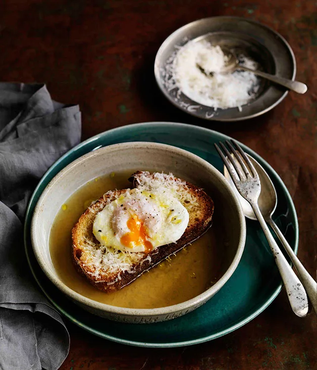 Zuppa Pavese