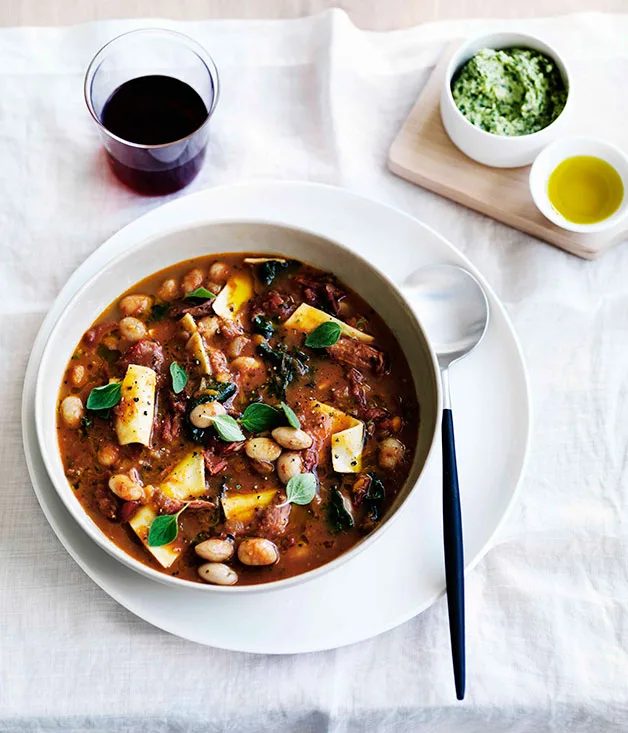 Ham hock, borlotti bean and pasta minestra with battuto lardo