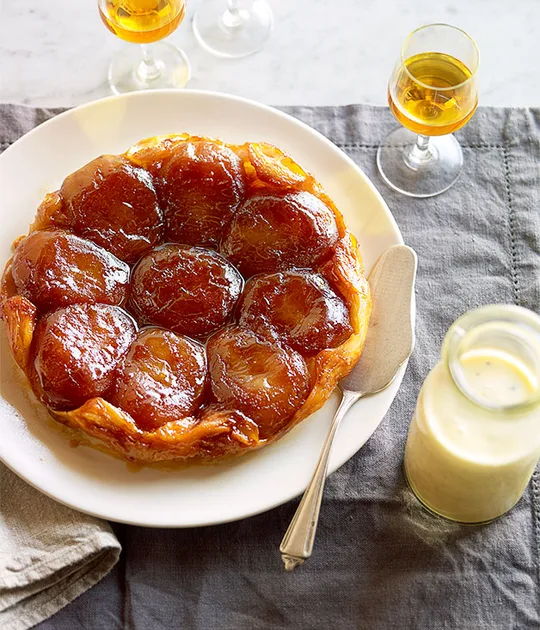 Vanilla creme anglaise recipe | Gourmet Traveller recipe