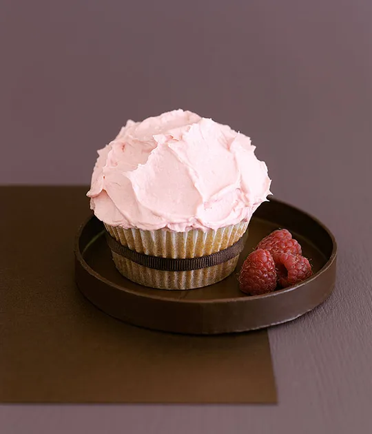 White Chocolate Cupcakes Recipe | Gourmet Traveller