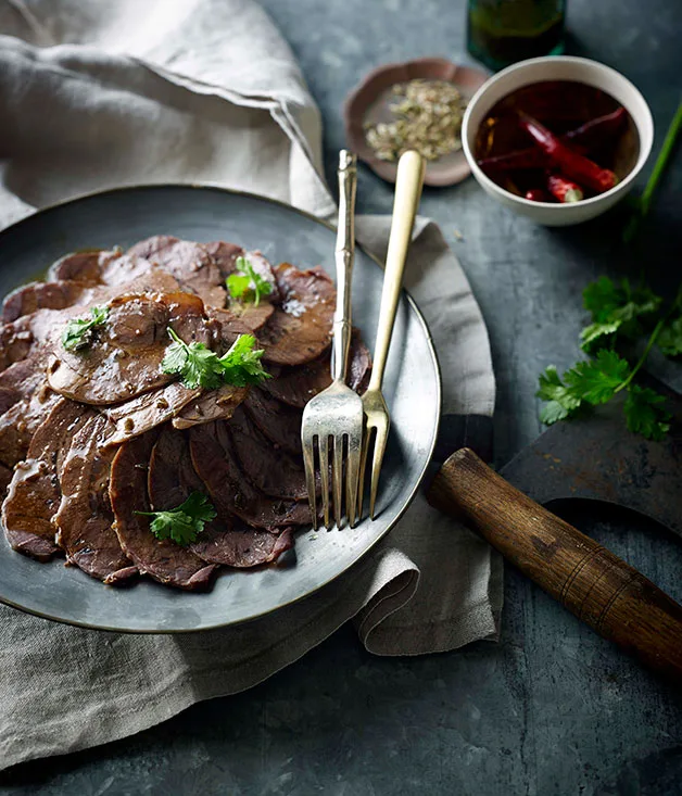 Sichuan braised beef slices (Wu xiang niu rou)