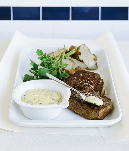 Char-grilled wagyu tri-tip with Jerusalem artichokes and olive oil and soft-herb hollandaise