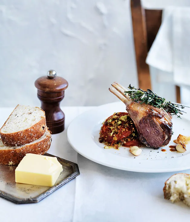 Roast lamb with Provençal tomatoes