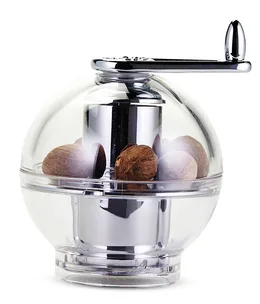 Nutmeg grater