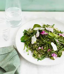 Quinoa with peas, beans, lemon and herb