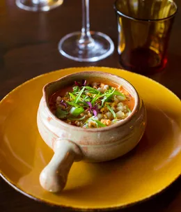 Gordita, Penny University, Francoforte Spaghetti Bar, Gin Long Canteen