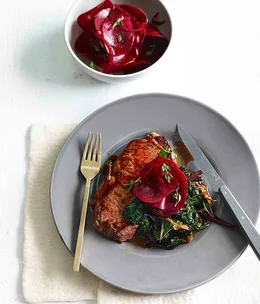 Steak with kale and quick-pickled beetroot