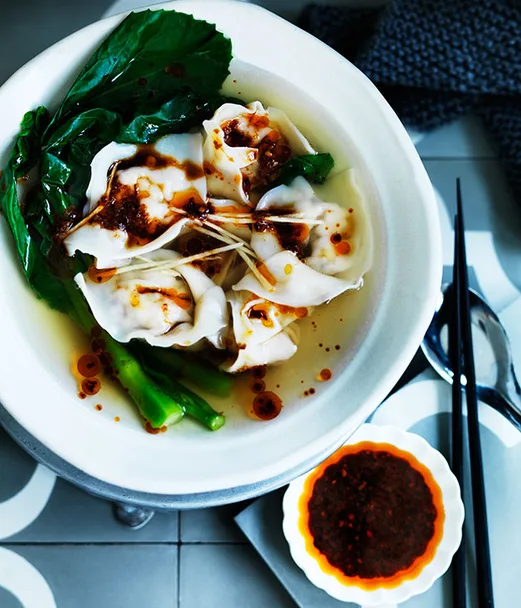 Wonton soup with Sichuan red oil and black vinegar chilli sauce dumpling recipe