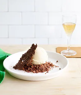 Honey ice-cream with linseed wafers and walnut crumble