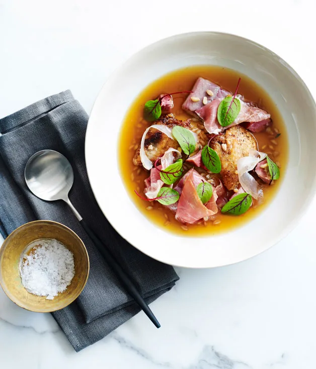 Ham, smoked eel and chicken wing soup