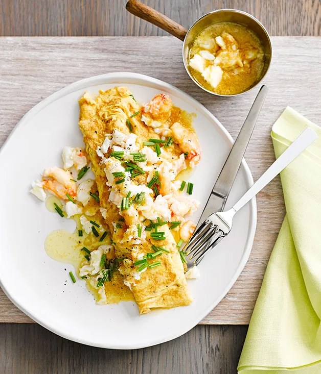 Crab omelette with miso butter