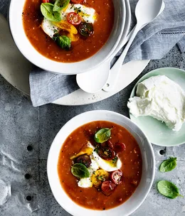 Summer tomato soup