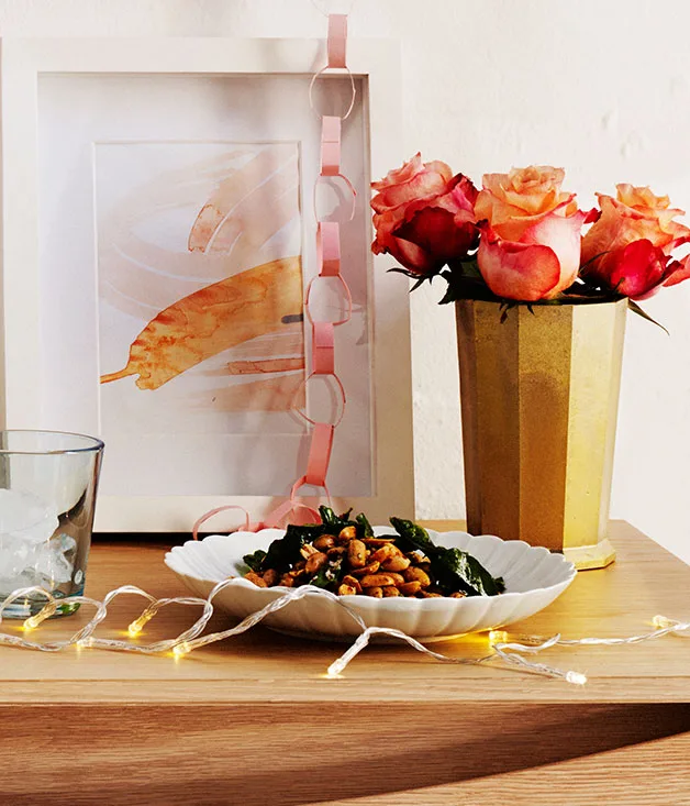 Spiced peanuts with kaffir lime