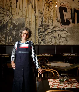 On the pass: Karen Batson, Cookie