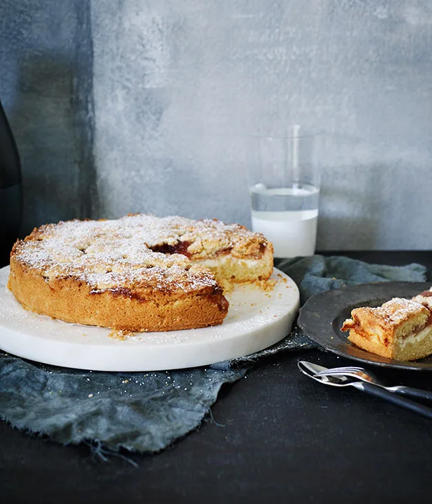 Fig jam and ricotta torta