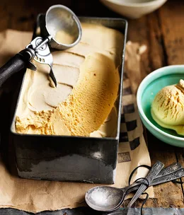 Caramel ice-cream