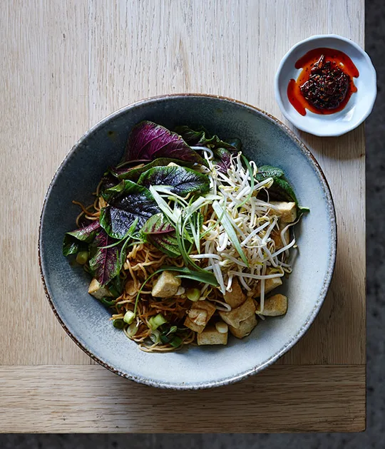 Chow Mein Noodles With Tofu and Chinese Bacon