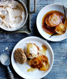 Apple crumble ice-cream sandwiches