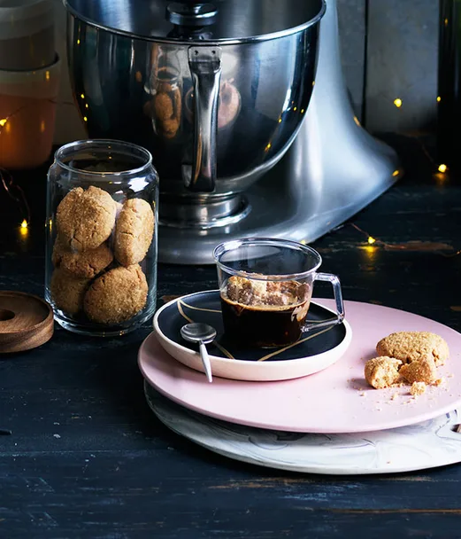 Spiced brown sugar biscuits