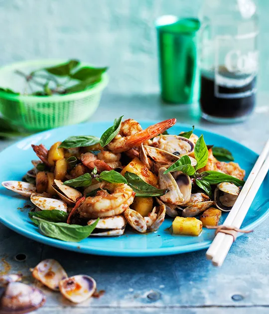 Stir-Fried Prawns and Pipis in Spicy Sauce Recipe