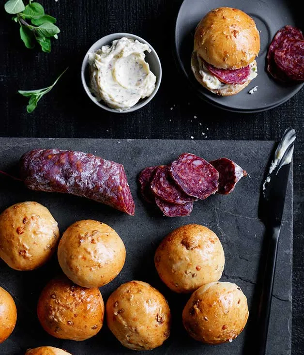 Salami and fennel seed mini buns with whipped anchovy butter