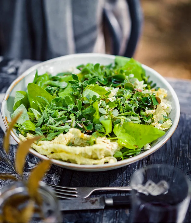 Winter green salad