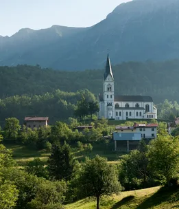 Hedonistic Hiking through Slovenia and Italy
