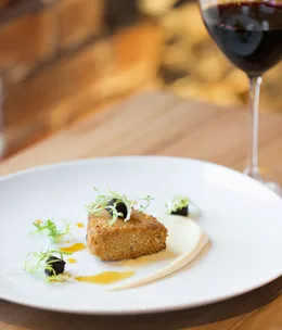 Hot Plates: St Hugo restaurant and tasting room, Barossa Valley
