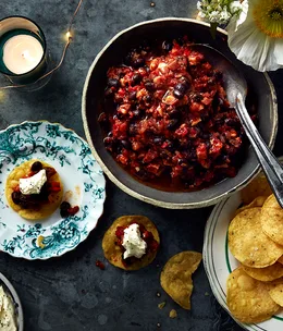 Chilli black beans