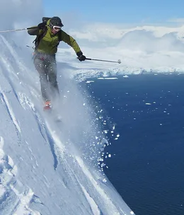 Skiing, sailing and mountain climbing tours in Antarctica