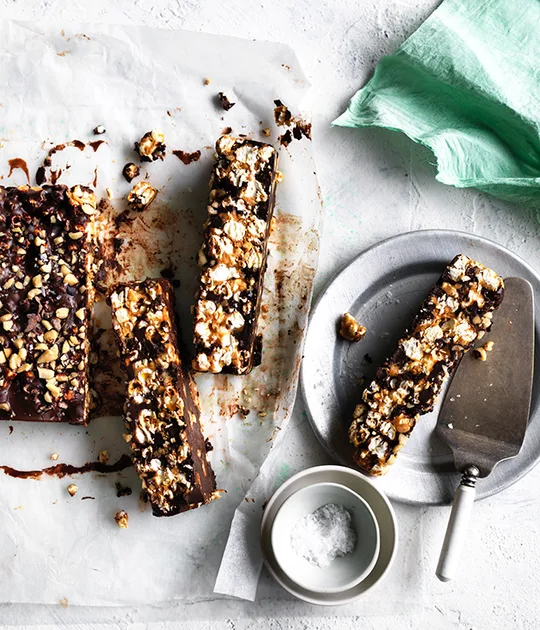 Gluten-free chocolate peanut butter popcorn bars recipe | Gourmet Traveller