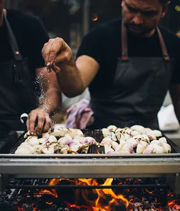 Carriageworks’ Night Market returns for Vivid 2017