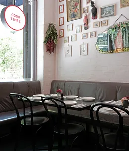 Bar Lourinhã transforms into a Greek taverna for one night only