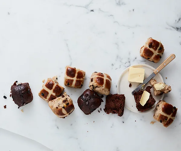 The History of Hot Cross Buns