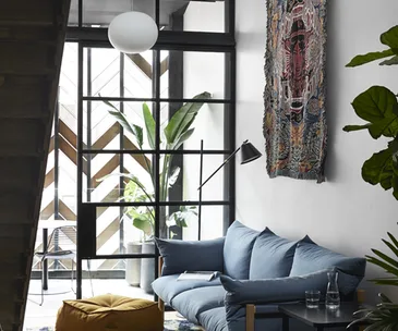 A tour of Paramount House Hotel in Surry Hills.
