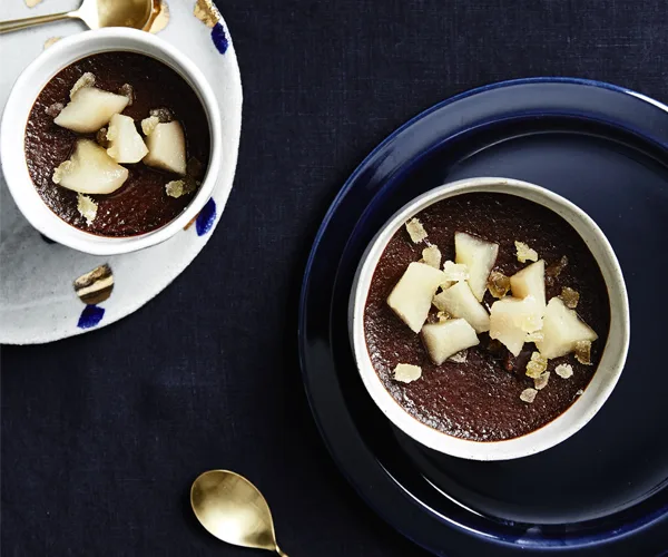 Dark chocolate pots de cr&egrave;me with ginger pear