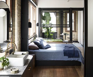 Paramount House Hotel, Sydney