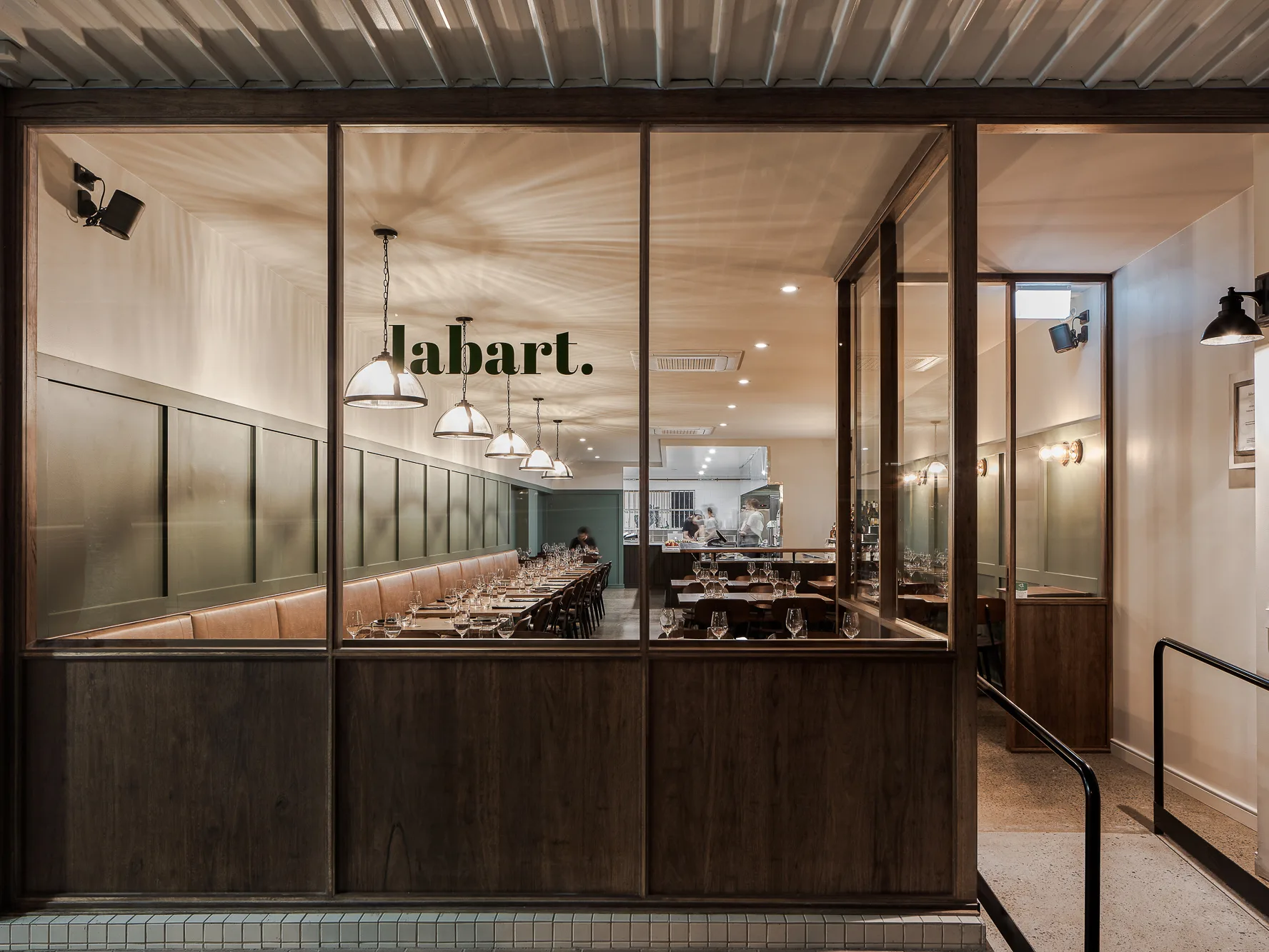 The façade of Restaurant Labart, Burleigh Heads
