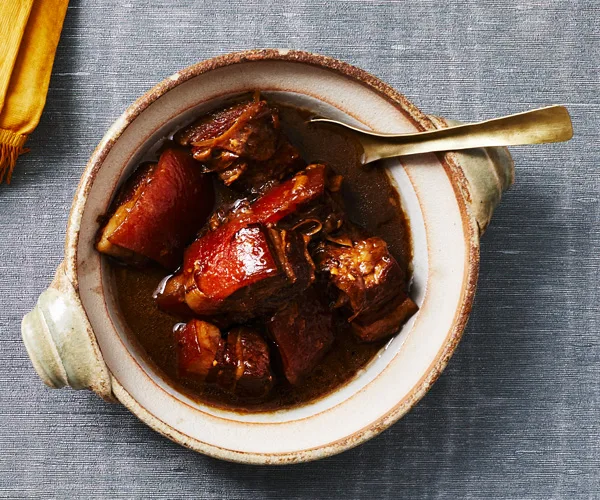 Braised pork belly with soy sauce