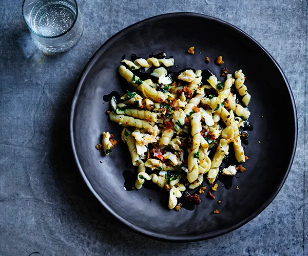 27 seafood pasta recipes to add a little luxe to your life